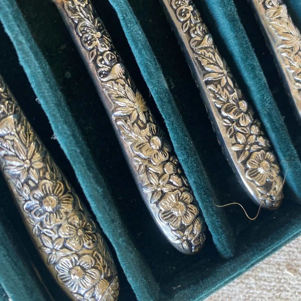 Godinger Silver Art Co./Neiman Marcus, Vintage Gold/Repousse Butter Spreaders